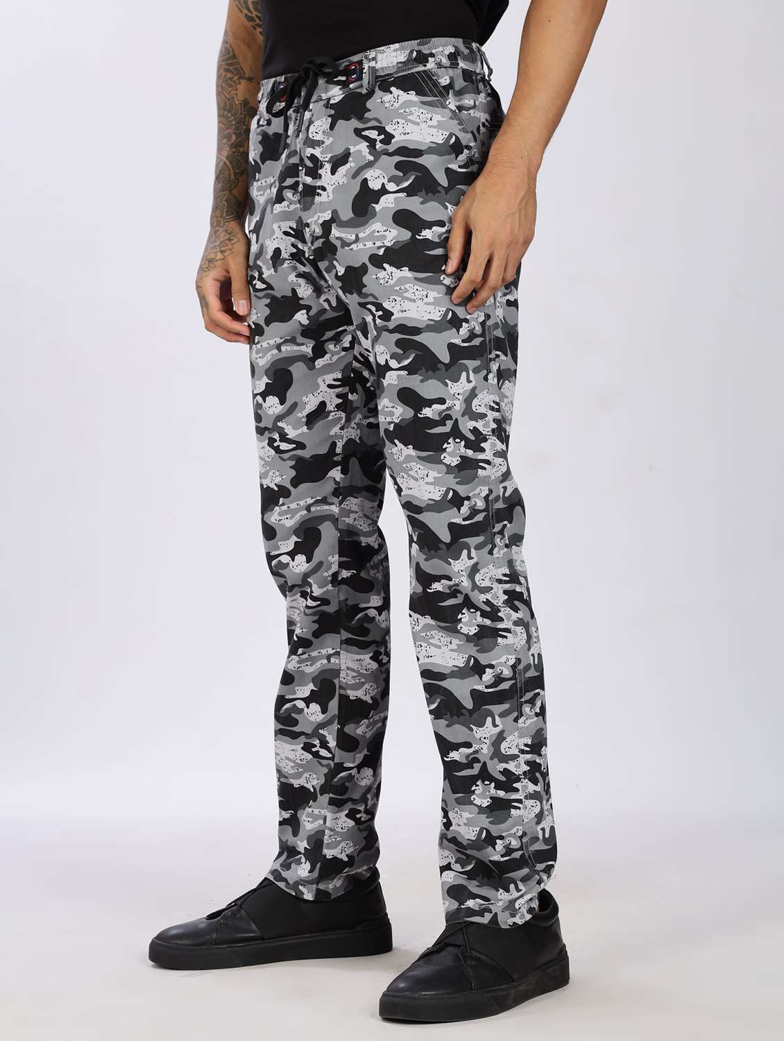 men camouflage mid rise chinos casual trouser - 22084857 -  Standard Image - 2