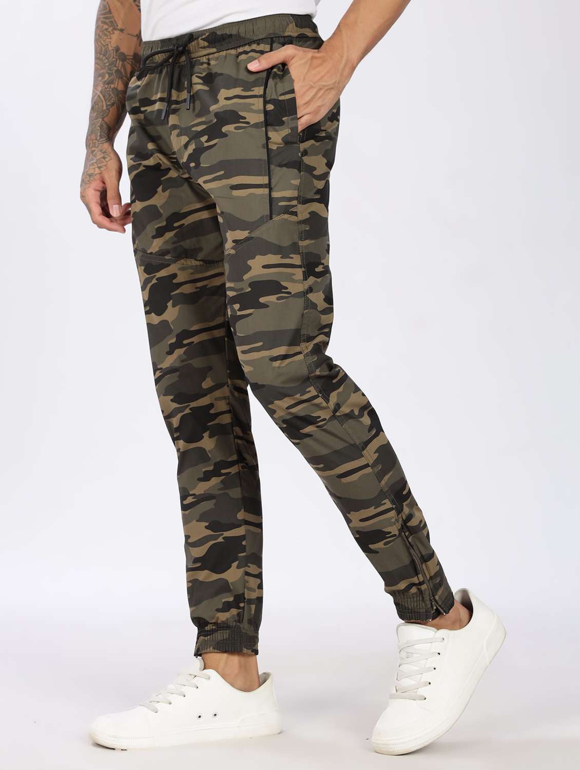 men camouflage mid rise regular fit jogger - 22085031 -  Standard Image - 2