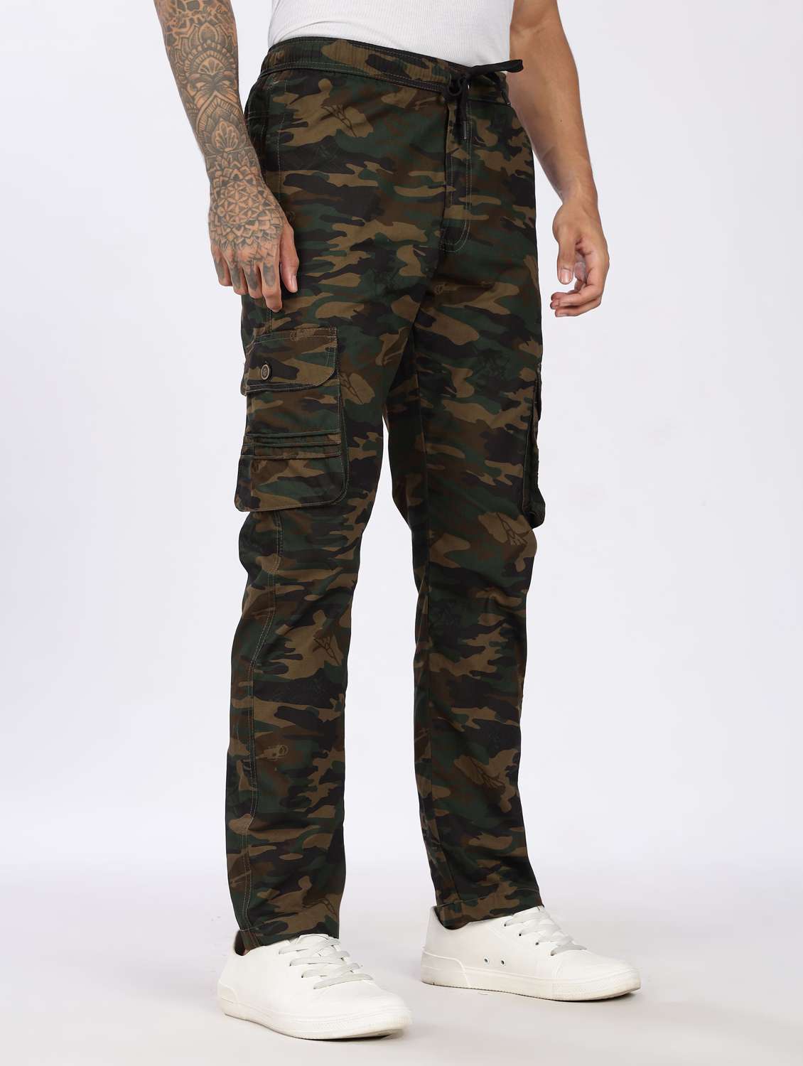 men camouflage mid rise regular fit cargo - 22085066 -  Standard Image - 2