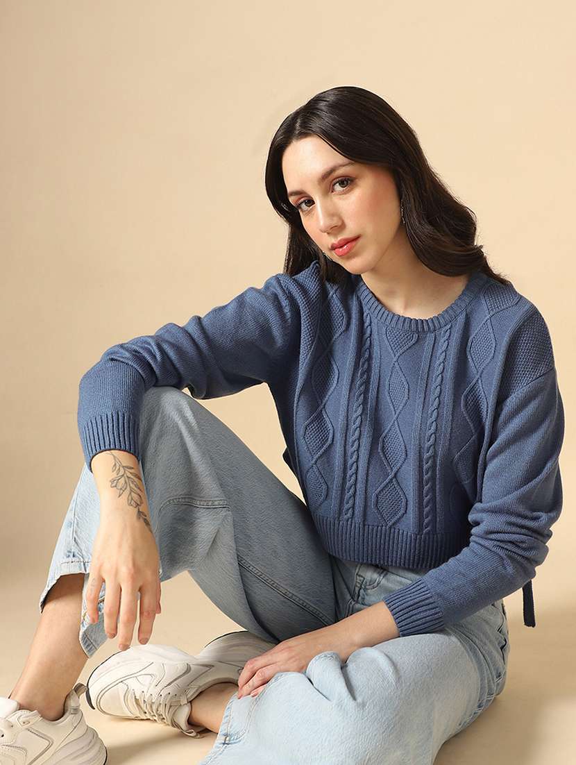 women self designed long sleeve crop pullover - 22085208 - Standard Image - 2