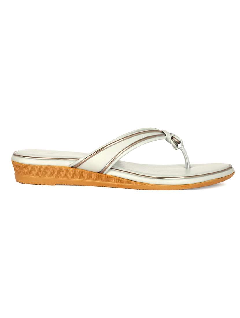 women solid slip on flat sandals - 22085265 - Standard Image - 2