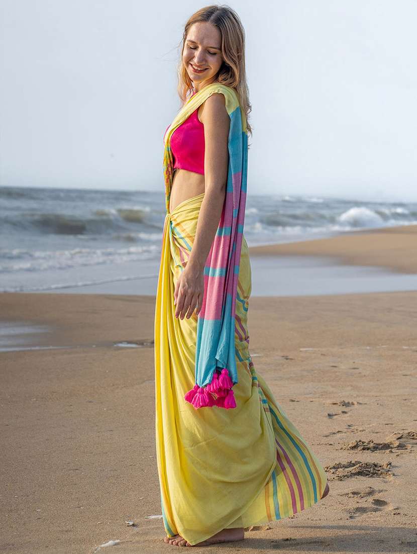 women striped handloom saree with blouse - 22085851 - Standard Image - 2