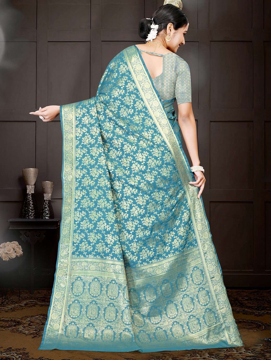 women self design banarasi saree with blouse - 22085909 - Standard Image - 2