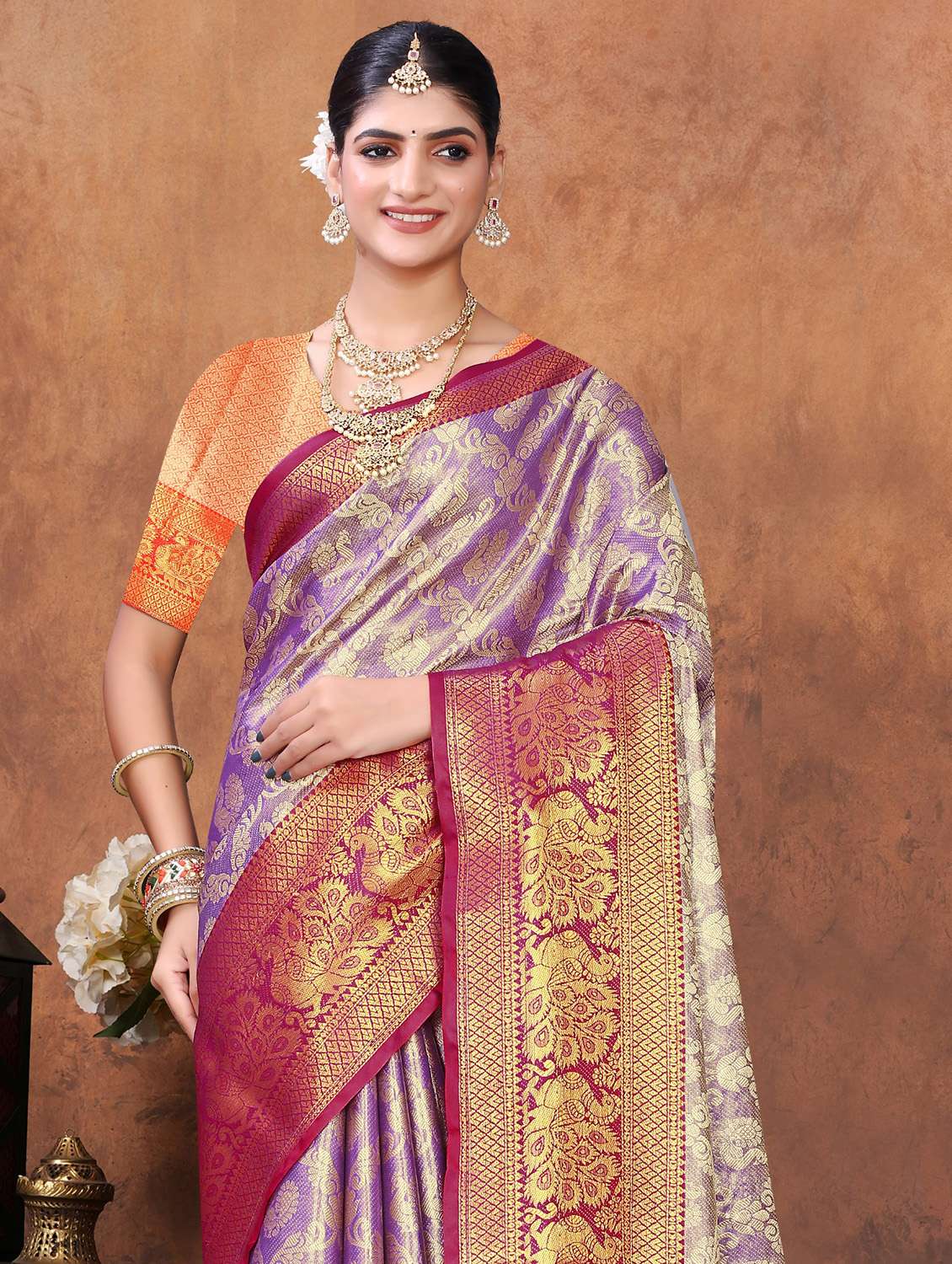 women self design kanjivaram saree with blouse - 22085919 - Standard Image - 2