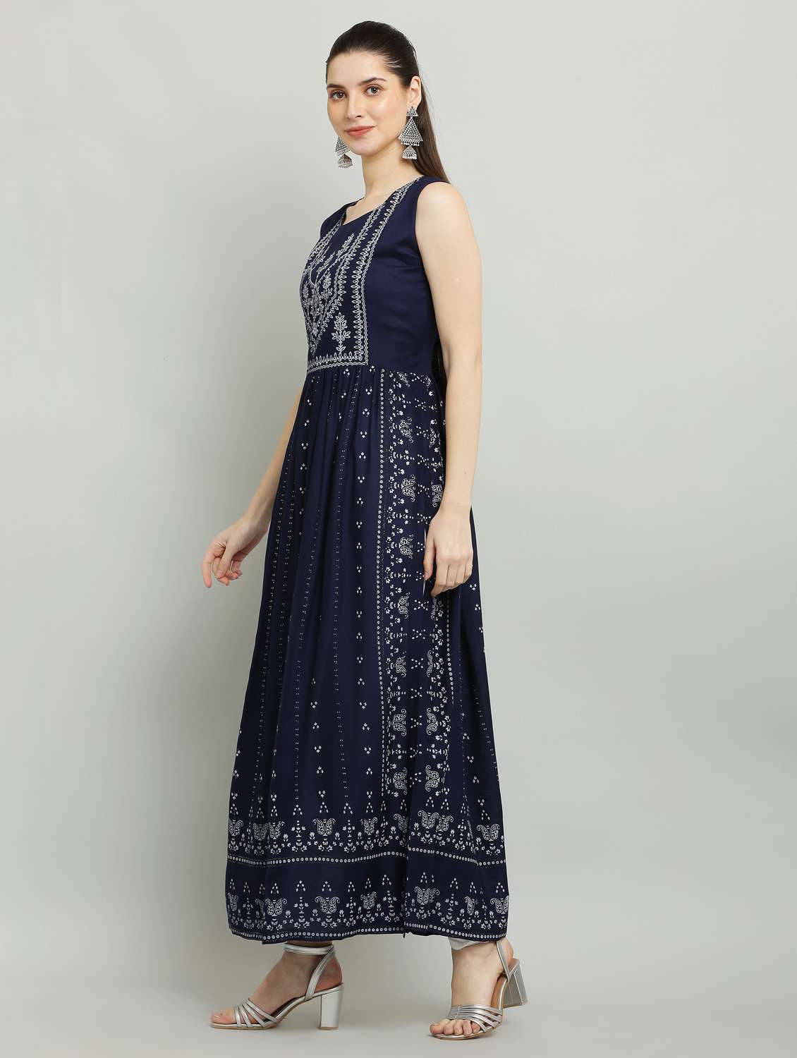 women printed sleeveless a-line kurta - 22085959 - Standard Image - 2