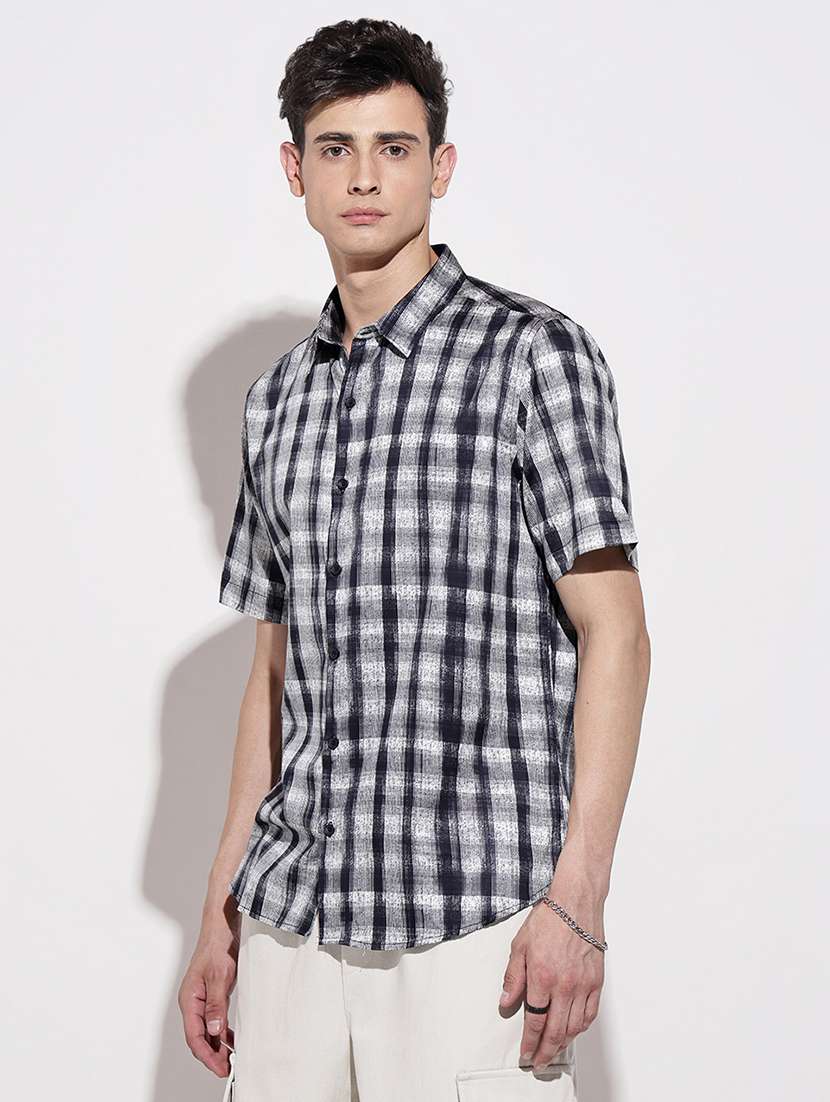 men checkered short sleeve regular fit casual shirt - 22086080 -  Standard Image - 2