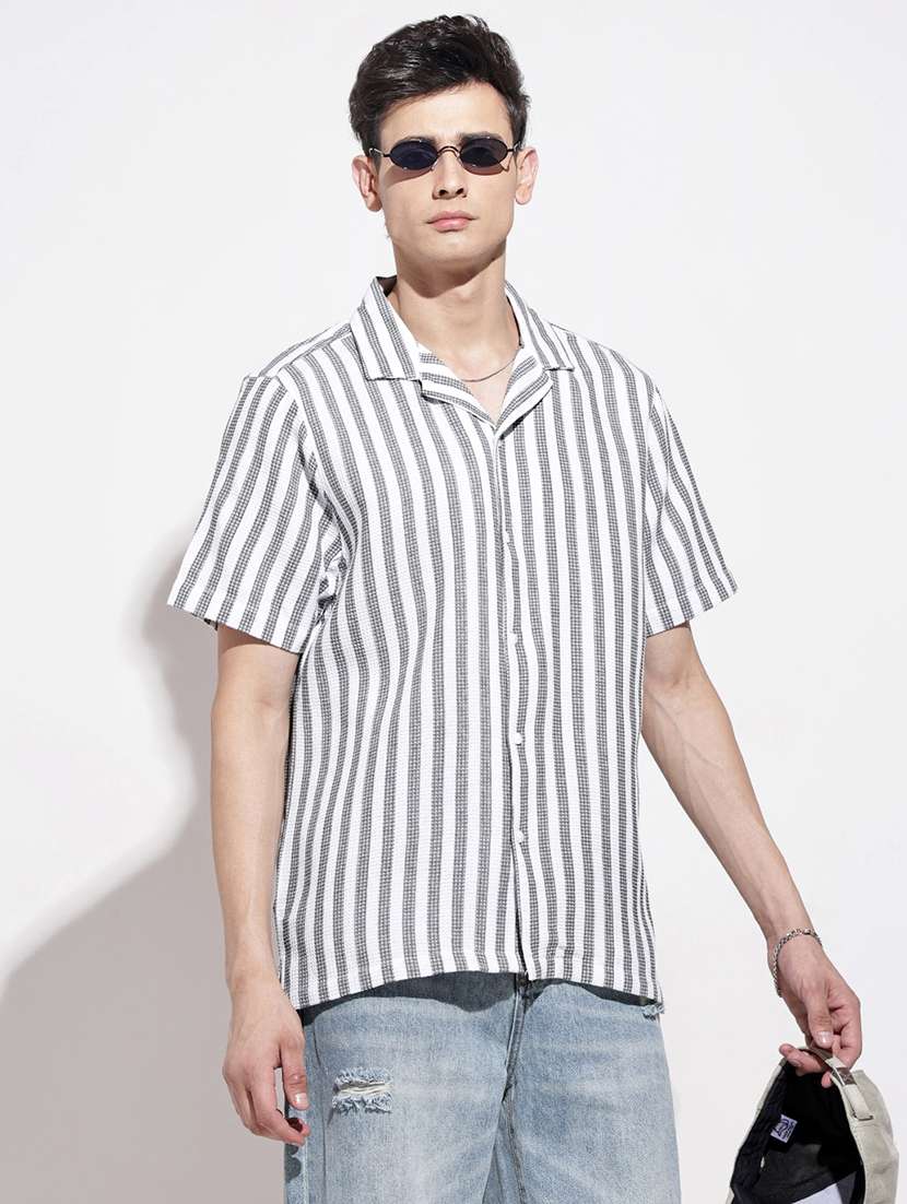 men striped short sleeve loose fit casual shirt - 22086093 -  Standard Image - 7