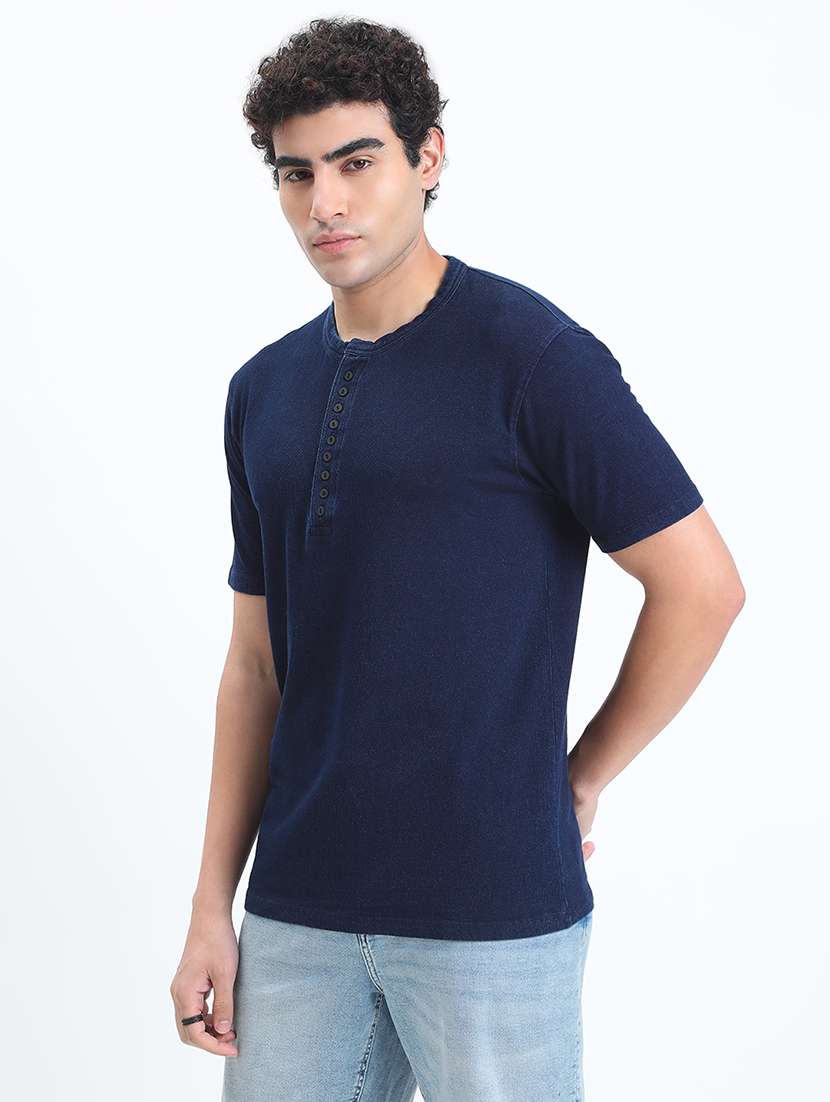 men solid short sleeve regular fit t-shirt - 22086133 -  Standard Image - 2
