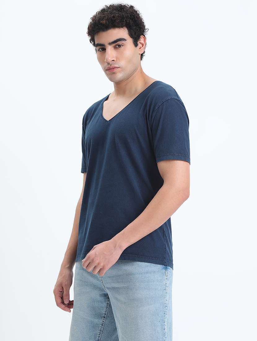 men solid short sleeve regular fit t-shirt - 22086138 - Standard Image - 2