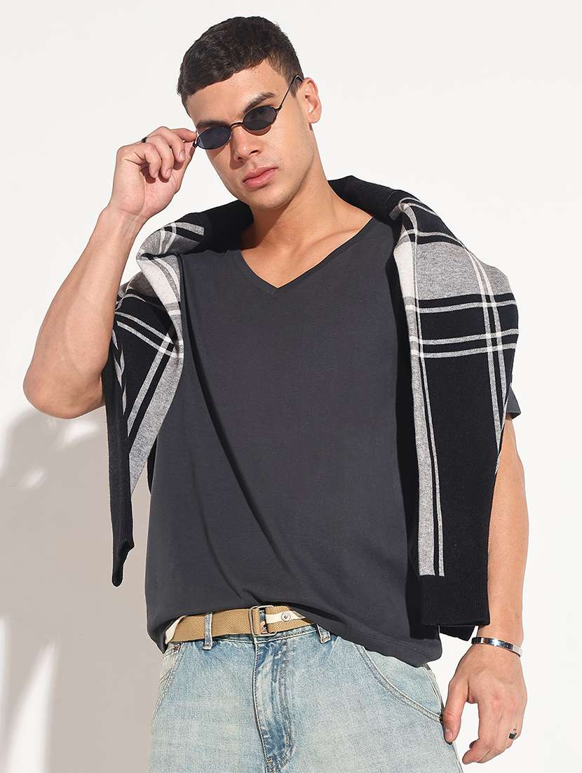men solid short sleeve regular fit t-shirt - 22086171 -  Zoom Image - 0