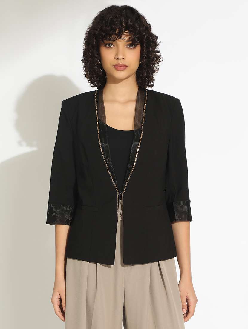 women black solid three quarter sleeve single breasted blazer