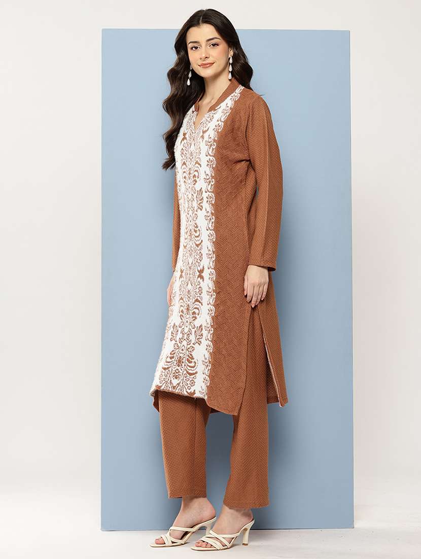 women self design long sleeve kurta pant with dupatta set - 22086509 - Standard Image - 2