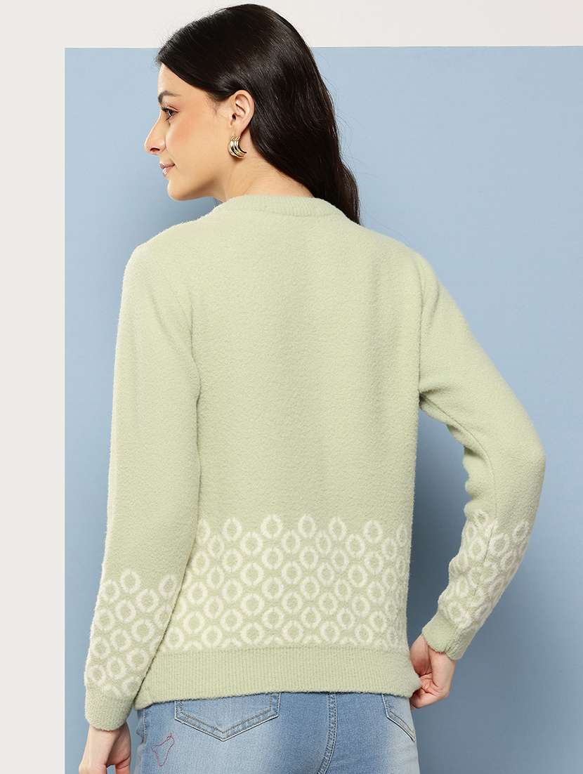 green wool pullover - 22086517 -  Standard Image - 2