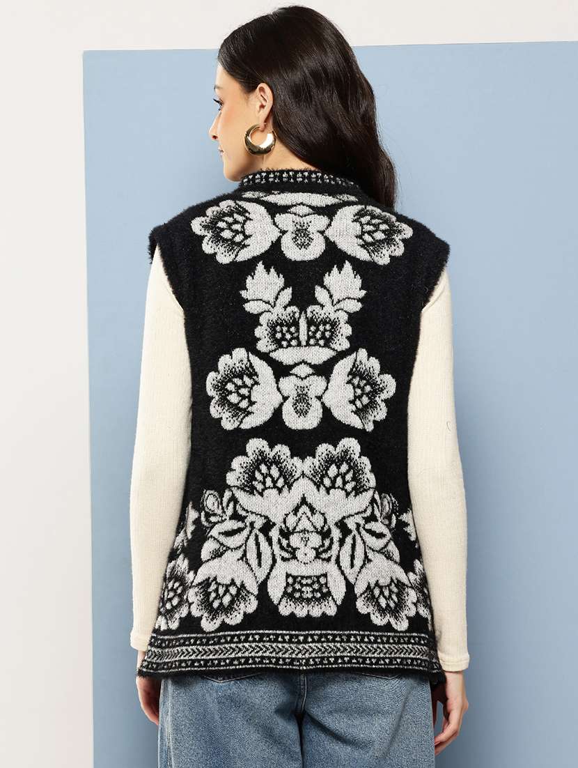 women self designed sleeveless cardigan - 22086528 -  Standard Image - 2