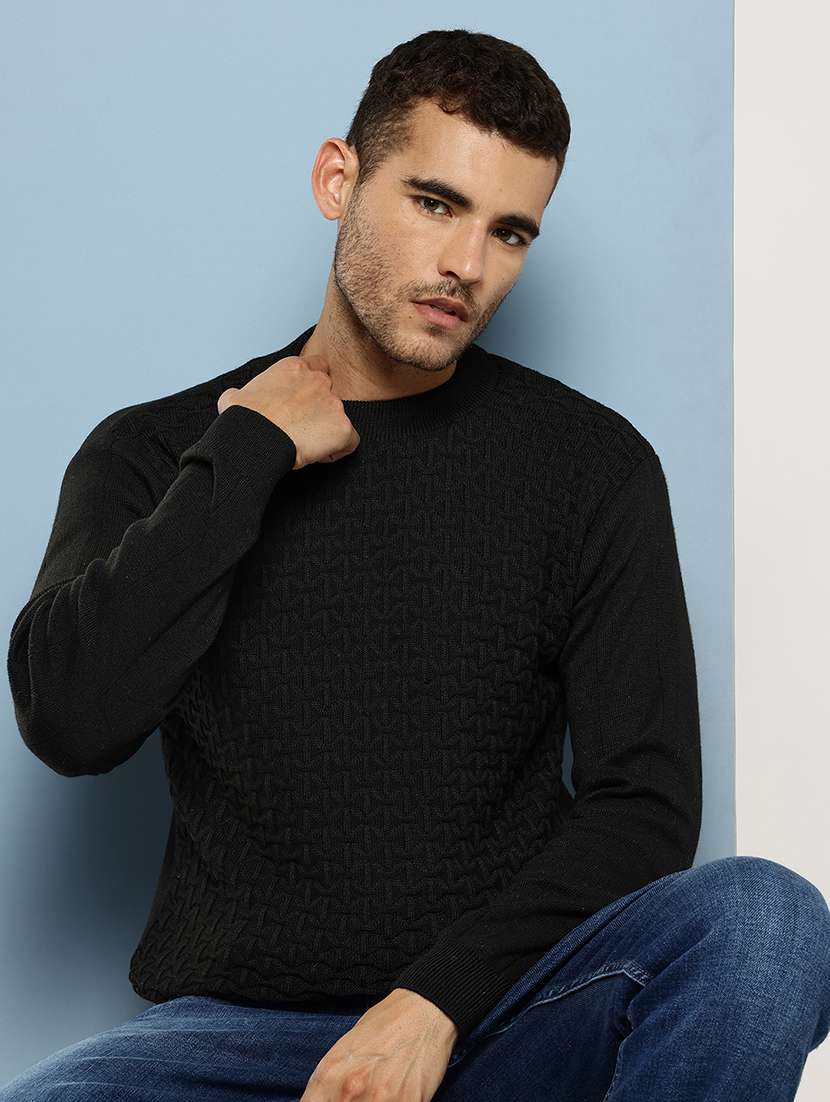 men self design long sleeve regular fit pullover 