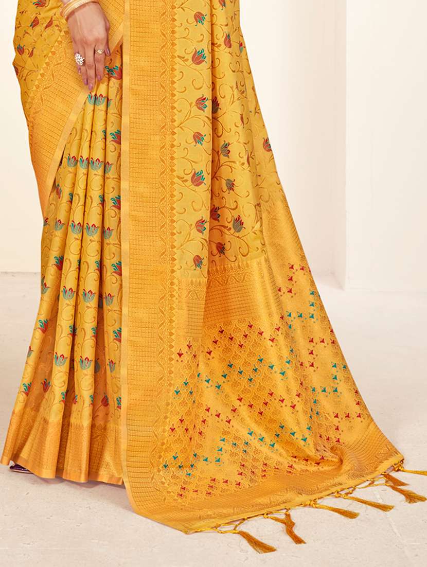 women self design banarasi saree with blouse - 22086710 -  Standard Image - 2