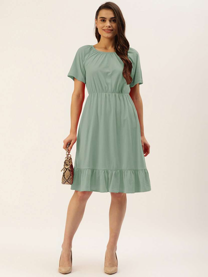 women solid short sleeve tiered dress