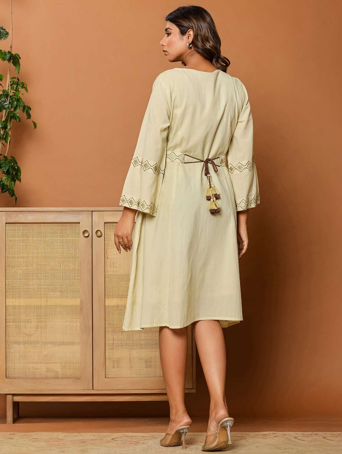 women solid with work long sleeve ethnic dress - 22088147 - Standard Image - 2