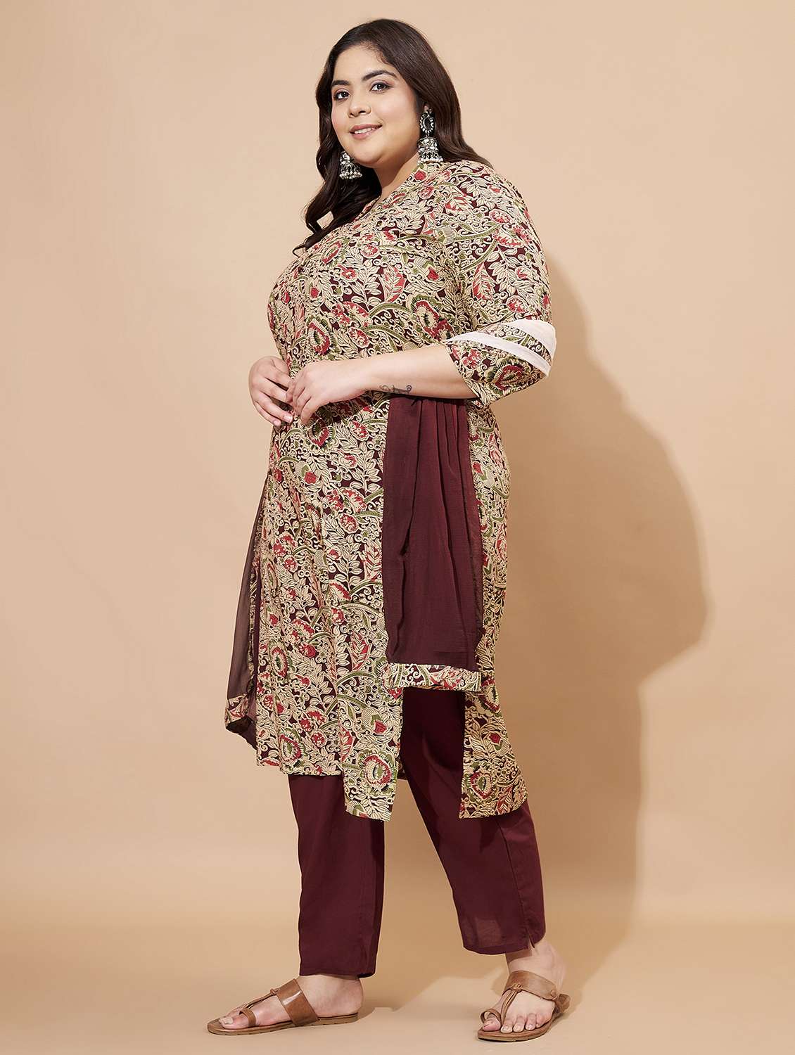 women plus size three quarter sleeve kurta pant with dupatta set - 22088204 - Standard Image - 2