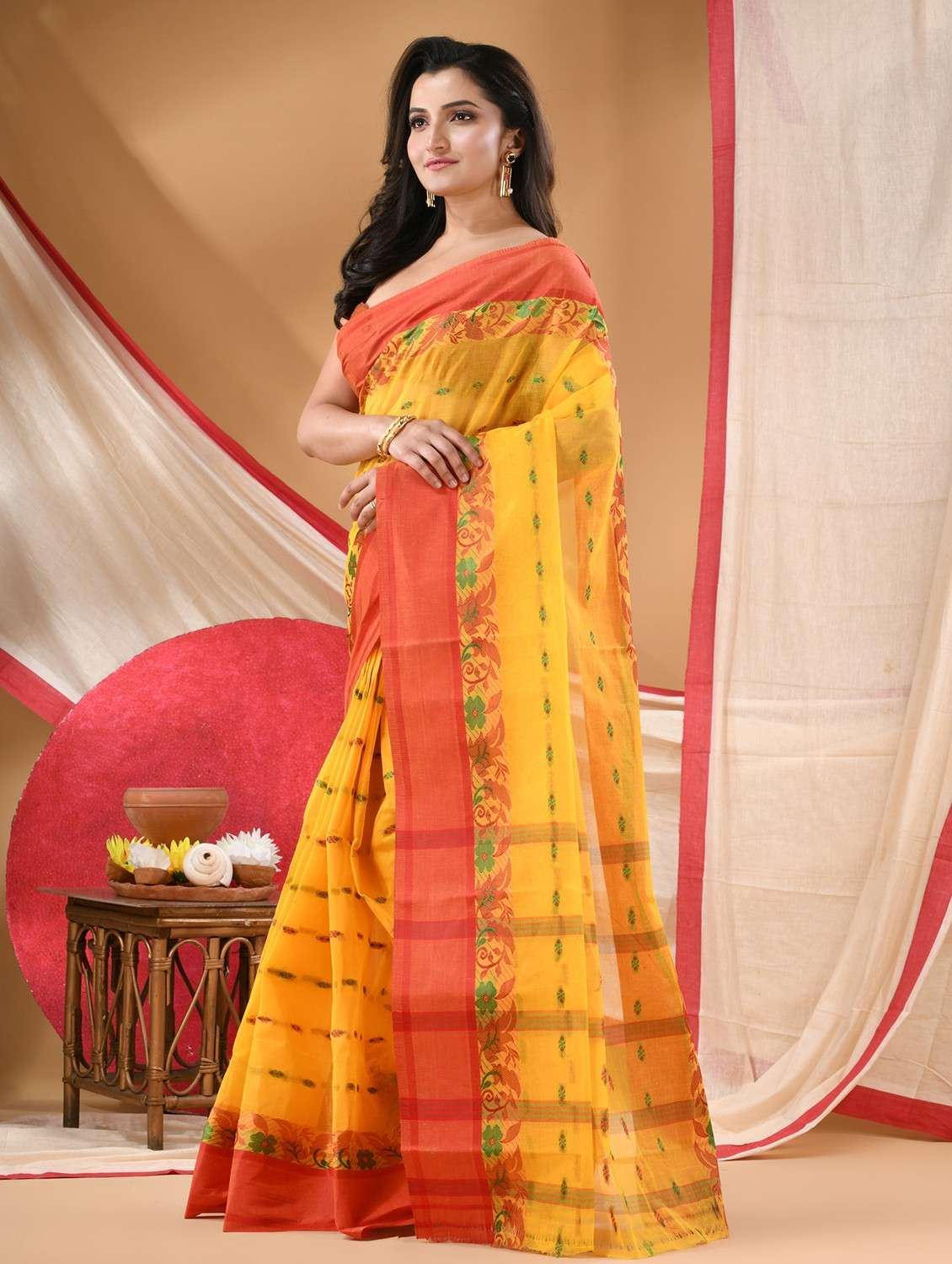 women self design tant saree - 22088640 - Standard Image - 2