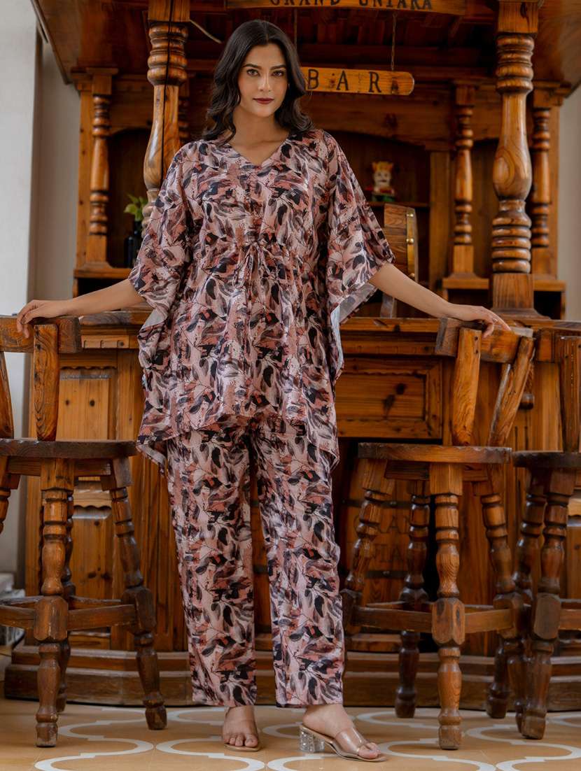 women printed kimono sleeve ethnic co-ord set - 22088767 - Standard Image - 2