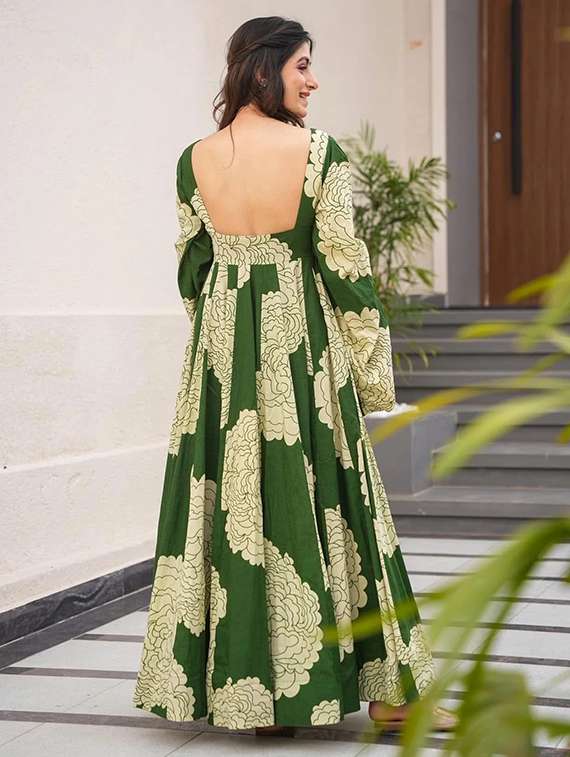 green rayon ballon  dress - 22088856 -  Standard Image - 2