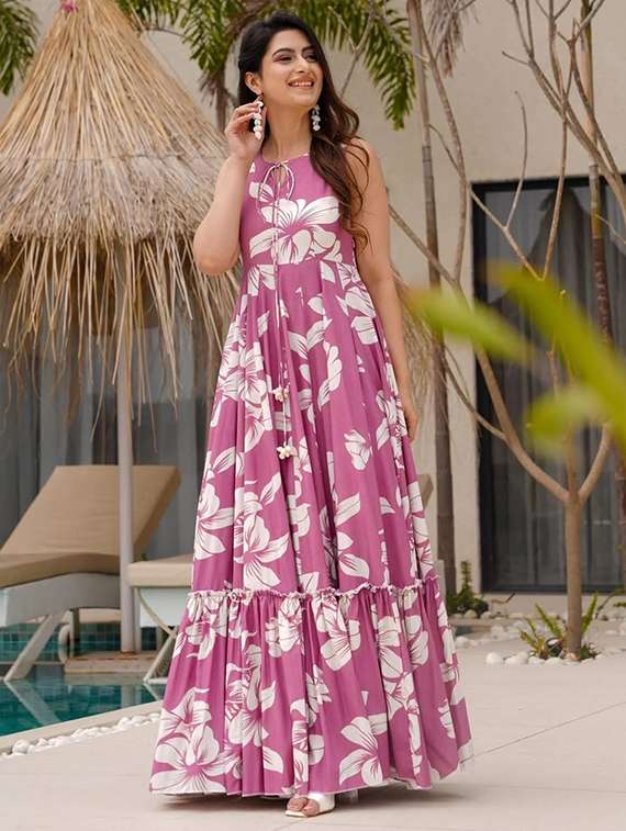 women floral print sleeveless tiered dress