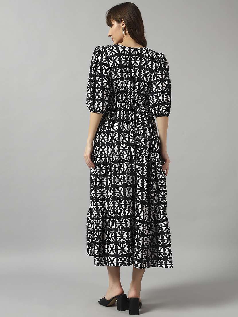 women printed puff sleeve maxi tiered dress - 22089237 -  Standard Image - 2
