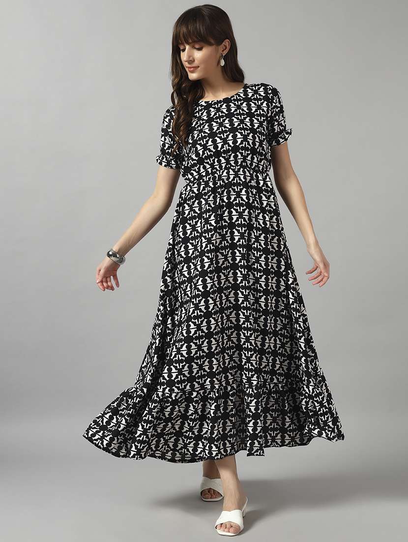 women printed short sleeve tiered dress