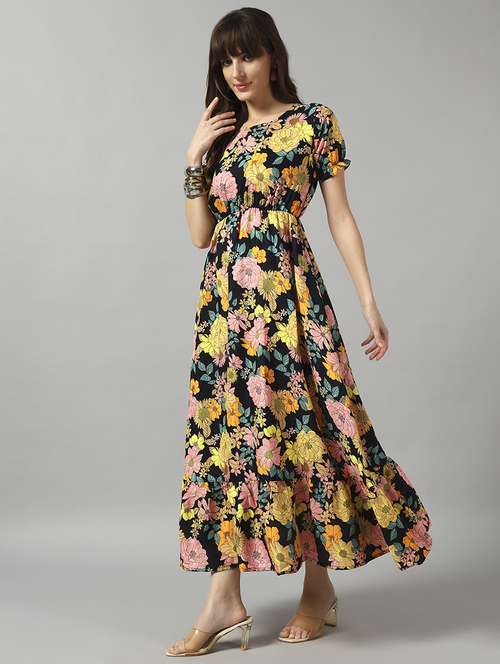 women printed short sleeve tiered dress - 22089297 - Standard Image - 0