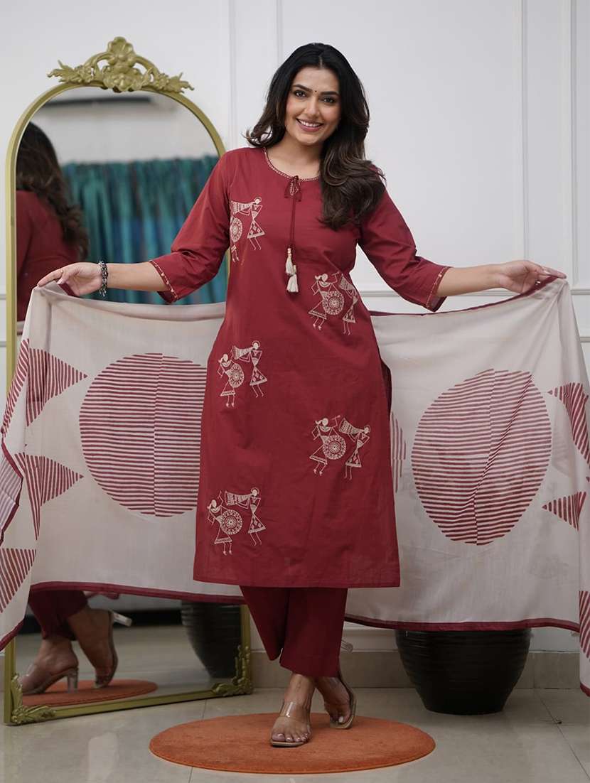 women warli three quarter sleeve kurta pant with dupatta set - 22092093 -  Standard Image - 2