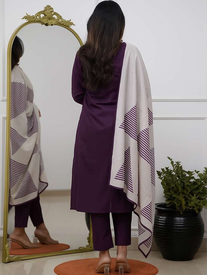 women warli three quarter sleeve kurta pant with dupatta set - 22092095 -  Standard Image - 2