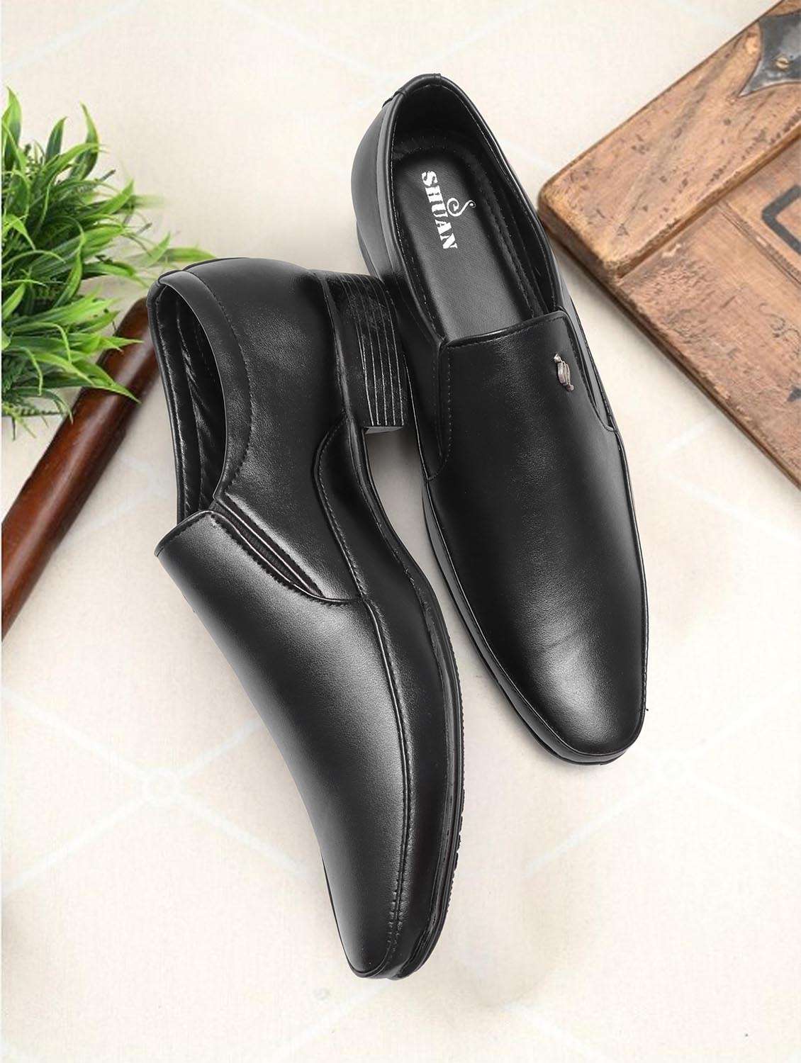 men black slip on formal shoes