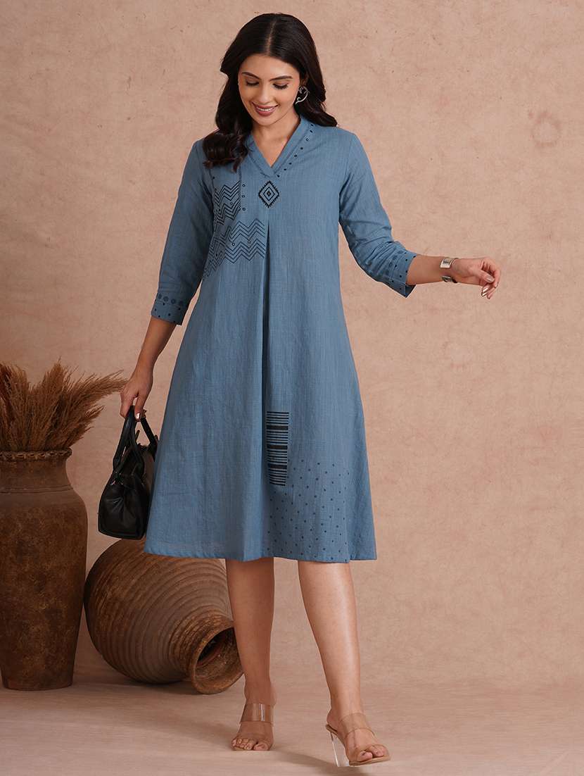 women printed three quarter sleeve a-line dress