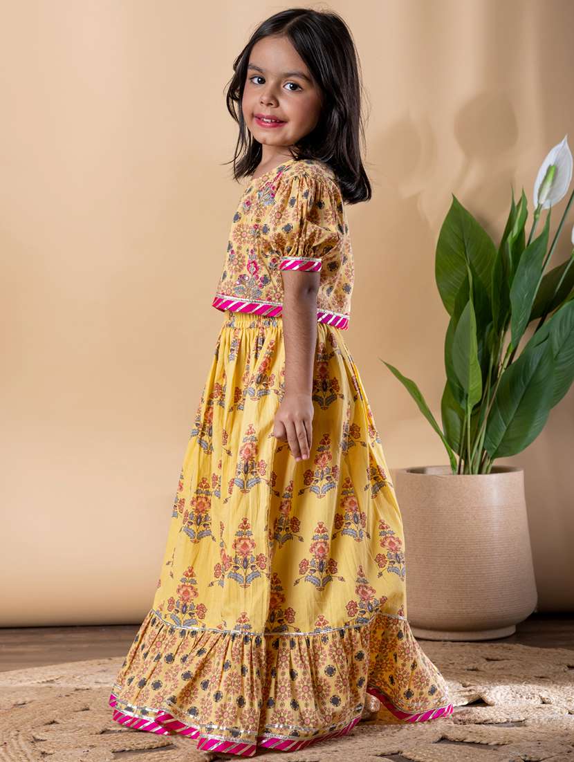 girls floral print lehenga and choli - 22092600 -  Standard Image - 2
