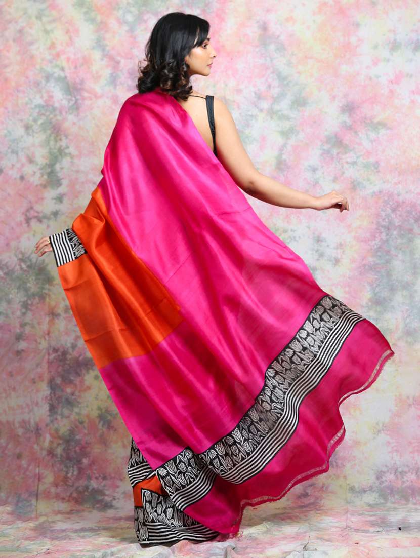 women printed handloom saree with blouse - 22092639 - Standard Image - 2