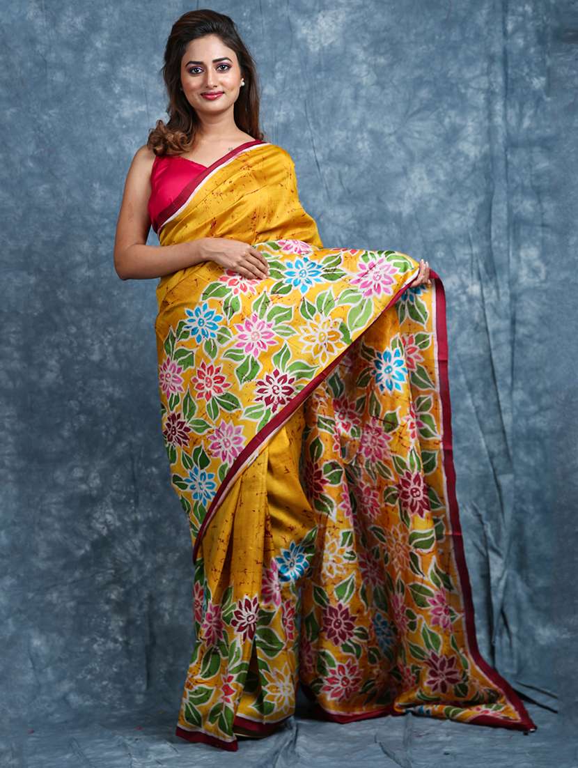 women floral printed saree with blouse - 22092646 -  Zoom Image - 0