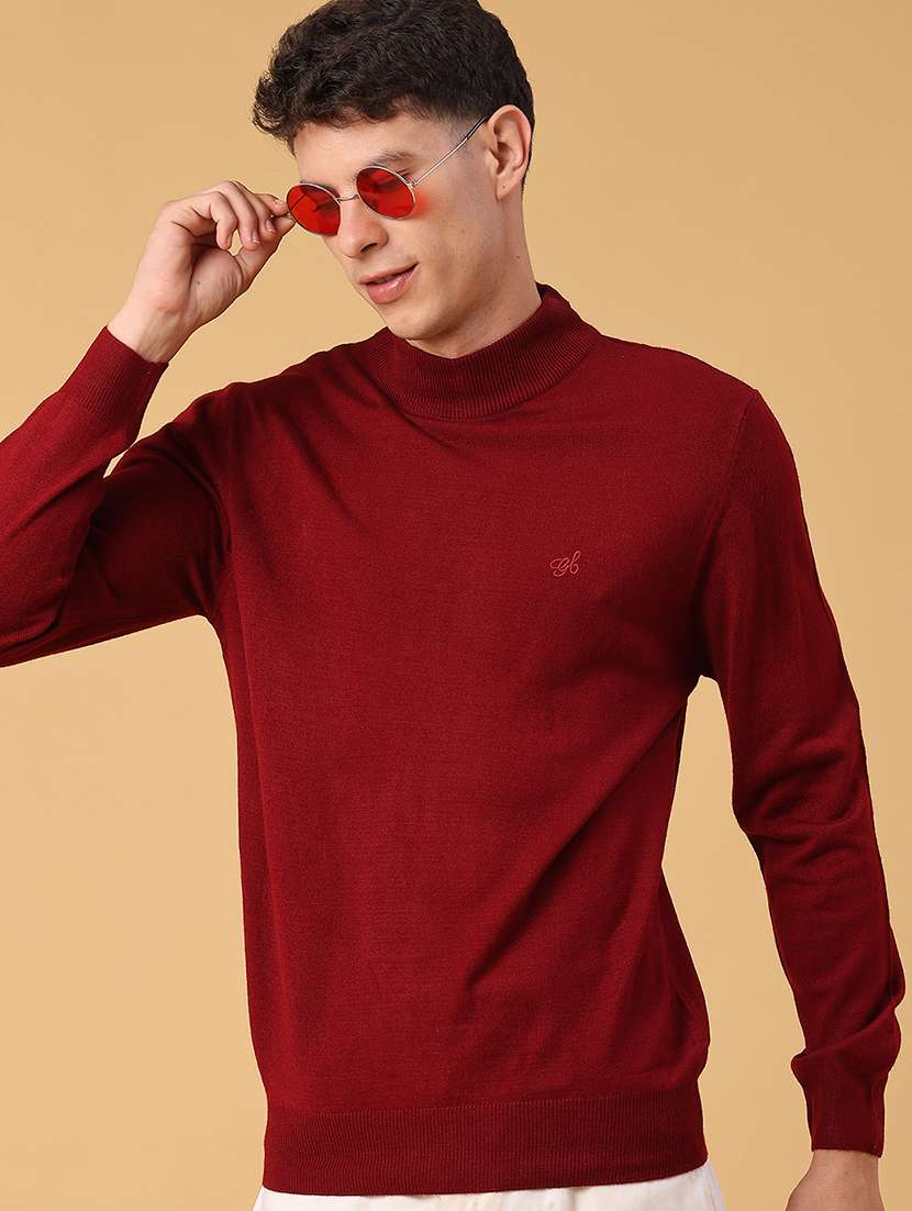 men solid long sleeve regualr fit pullover