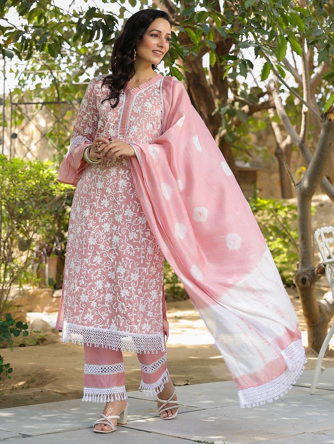 women embroidered three quarter sleeve kurta pant with dupatta set