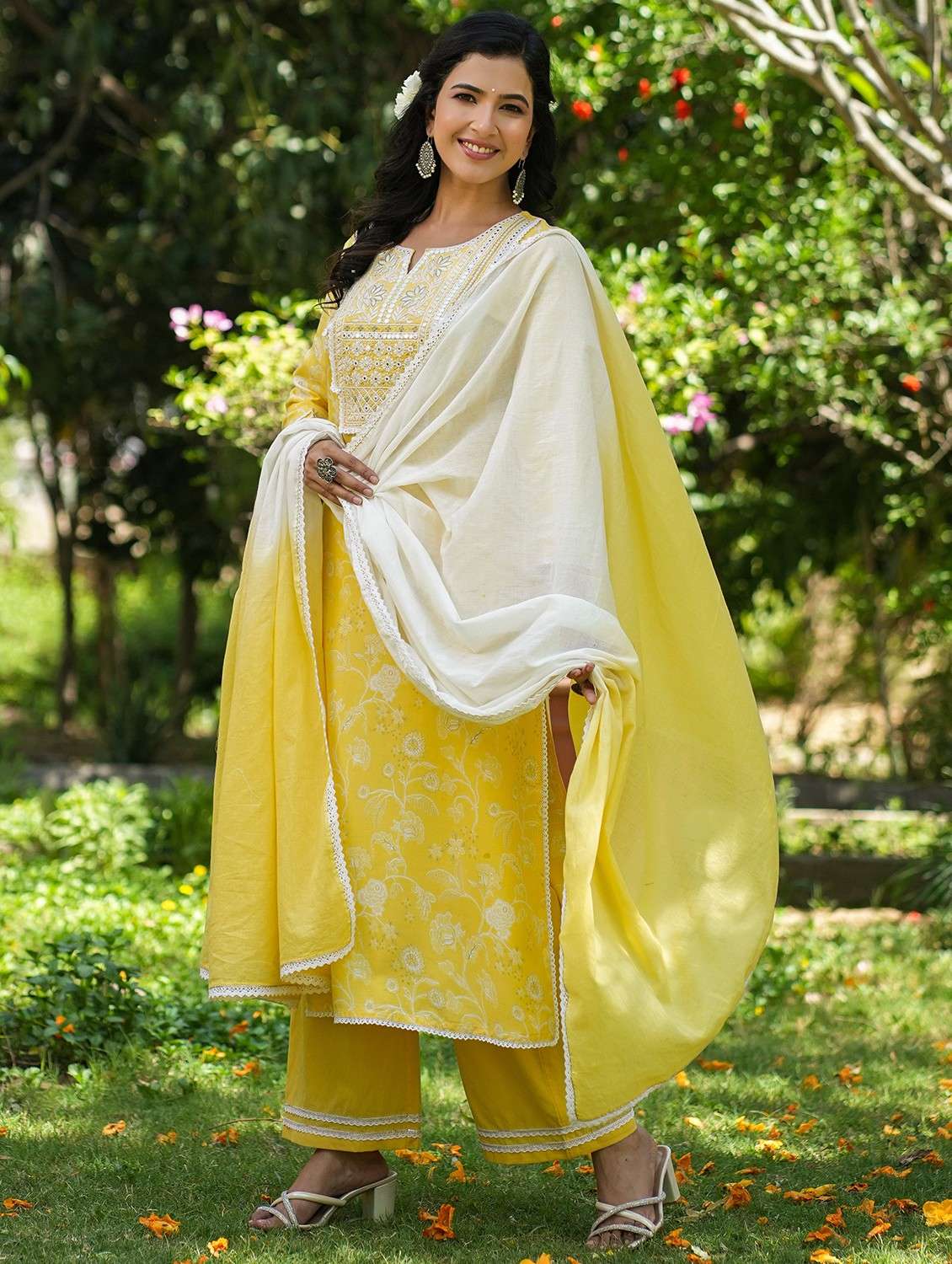 women embroidered three quarter sleeve kurta pant with dupatta set - 22093249 - Standard Image - 2