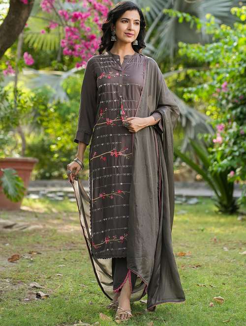 women embroidered three quarter sleeve kurta pant with dupatta set - 22093252 -  Standard Image - 0