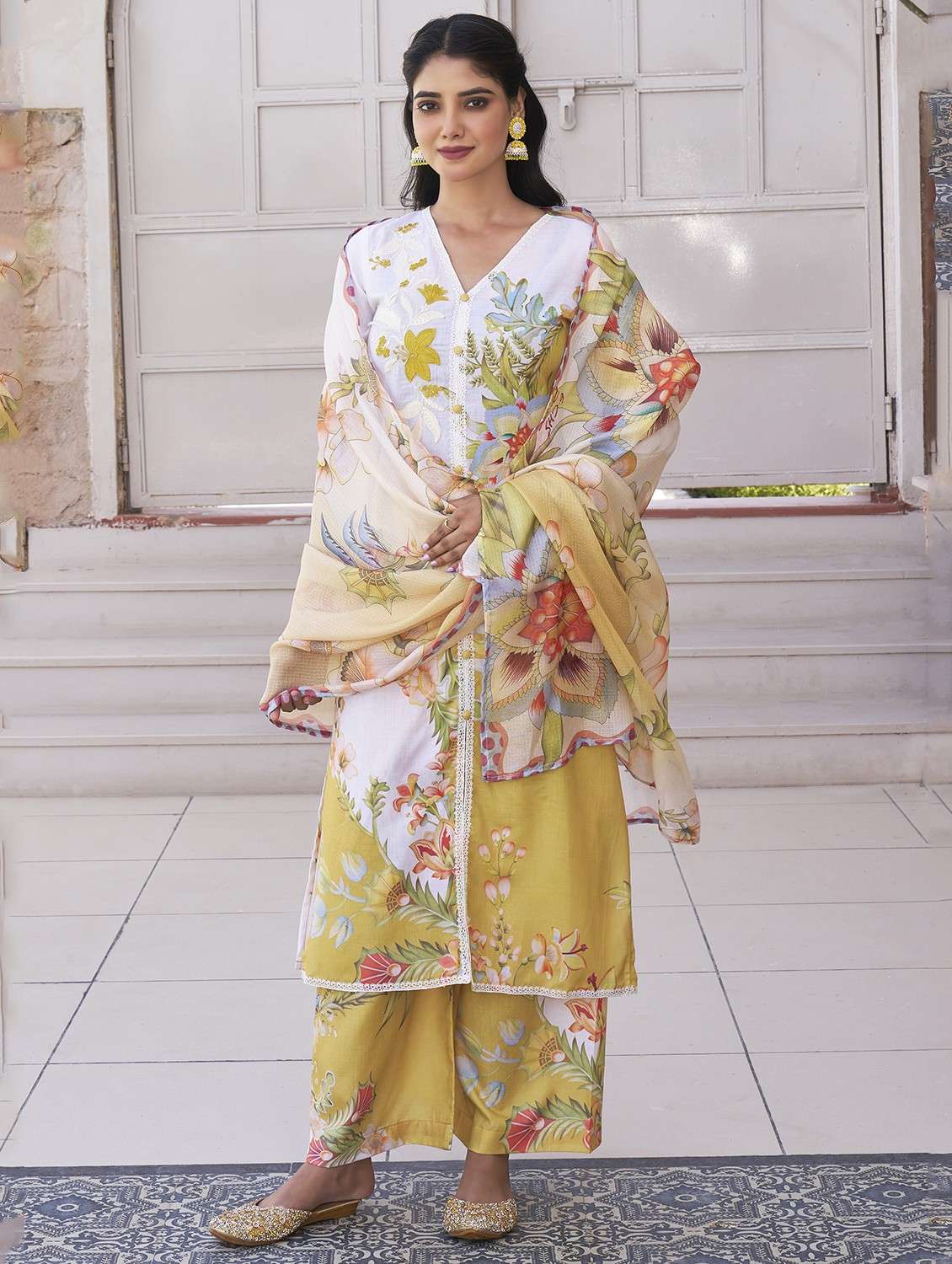 women embroidered long sleeve kurta pant with dupatta set - 22093277 - Standard Image - 2
