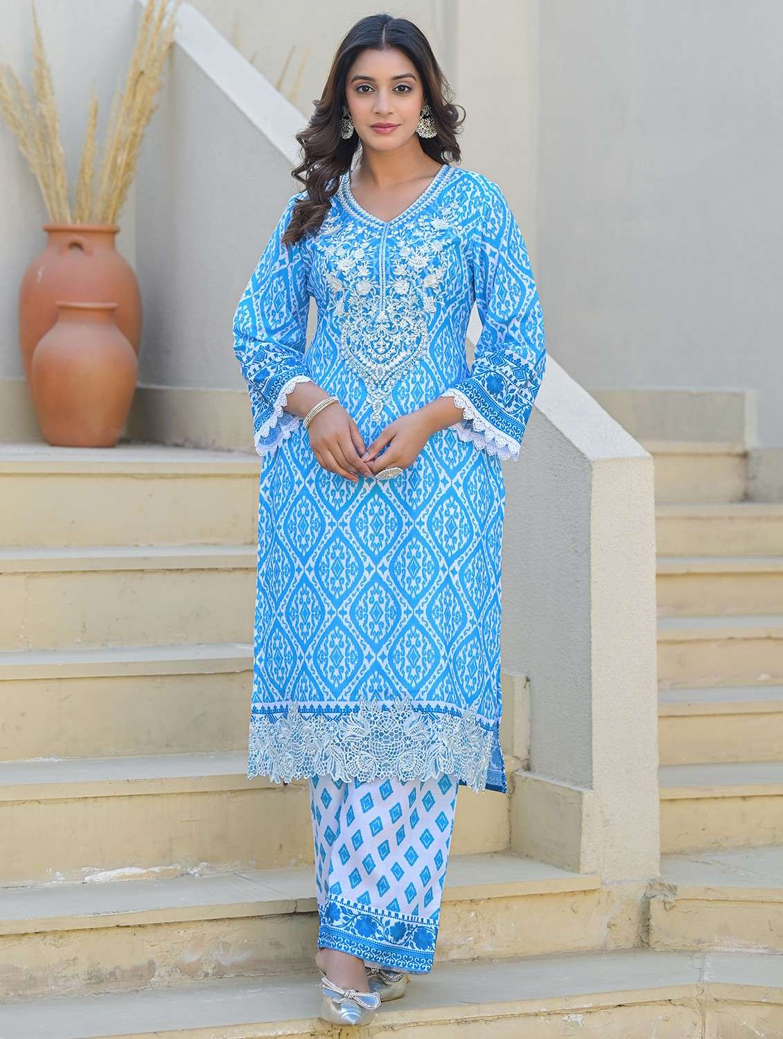 women embroidered long sleeve kurta pant with dupatta set - 22093278 - Standard Image - 2