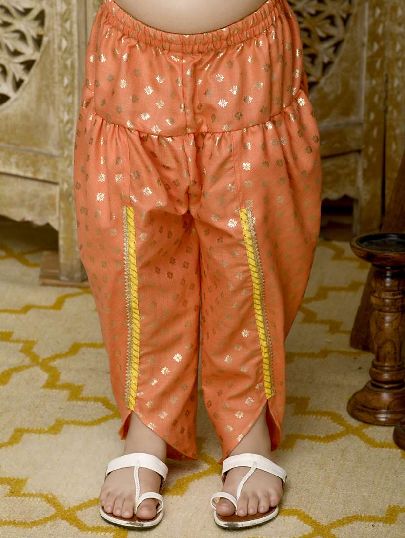 girls foil print dhoti and kurta set  - 22093382 -  Standard Image - 7