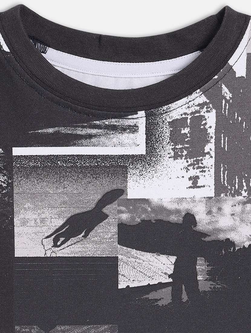 boys printed long sleeve t-shirt - 22093543 -  Standard Image - 2