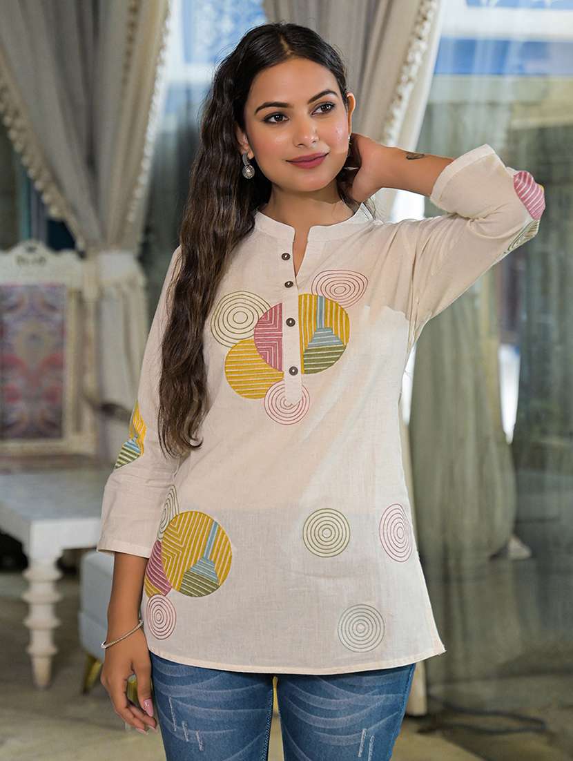 women printed three quarter sleeve kurti - 22093915 -  Standard Image - 2
