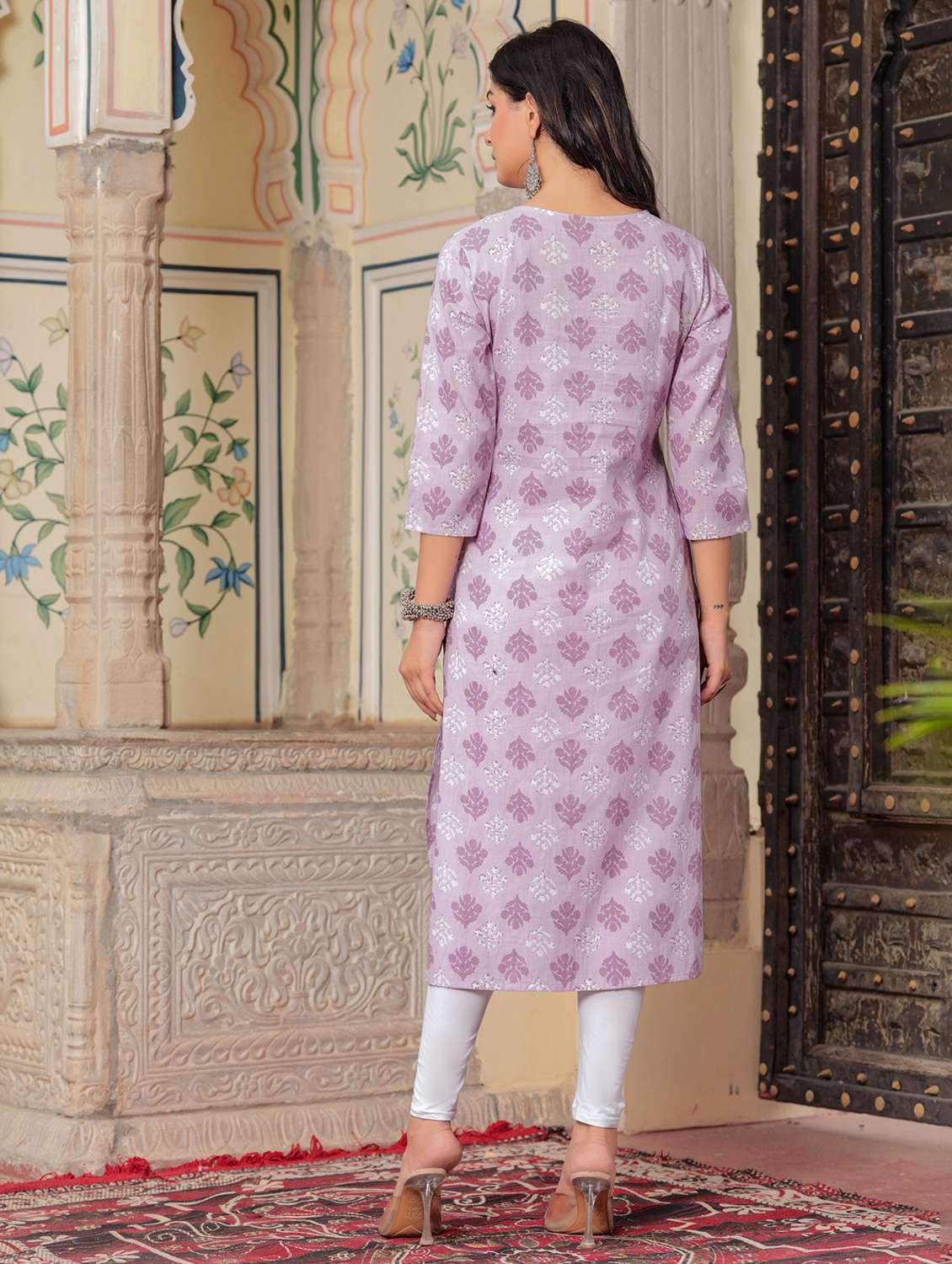 Women Printed Three Quarter Sleeve Straight Kurta - 22094139 -  Standard Image - 2
