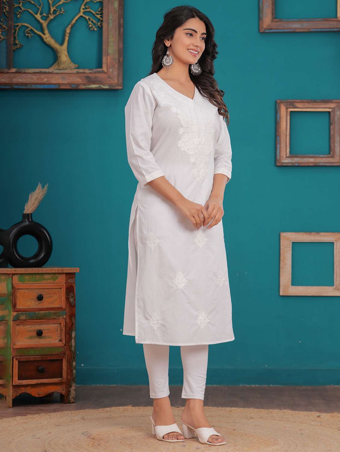women solid with work three quarter sleeve straight kurta - 22094140 -  Standard Image - 2
