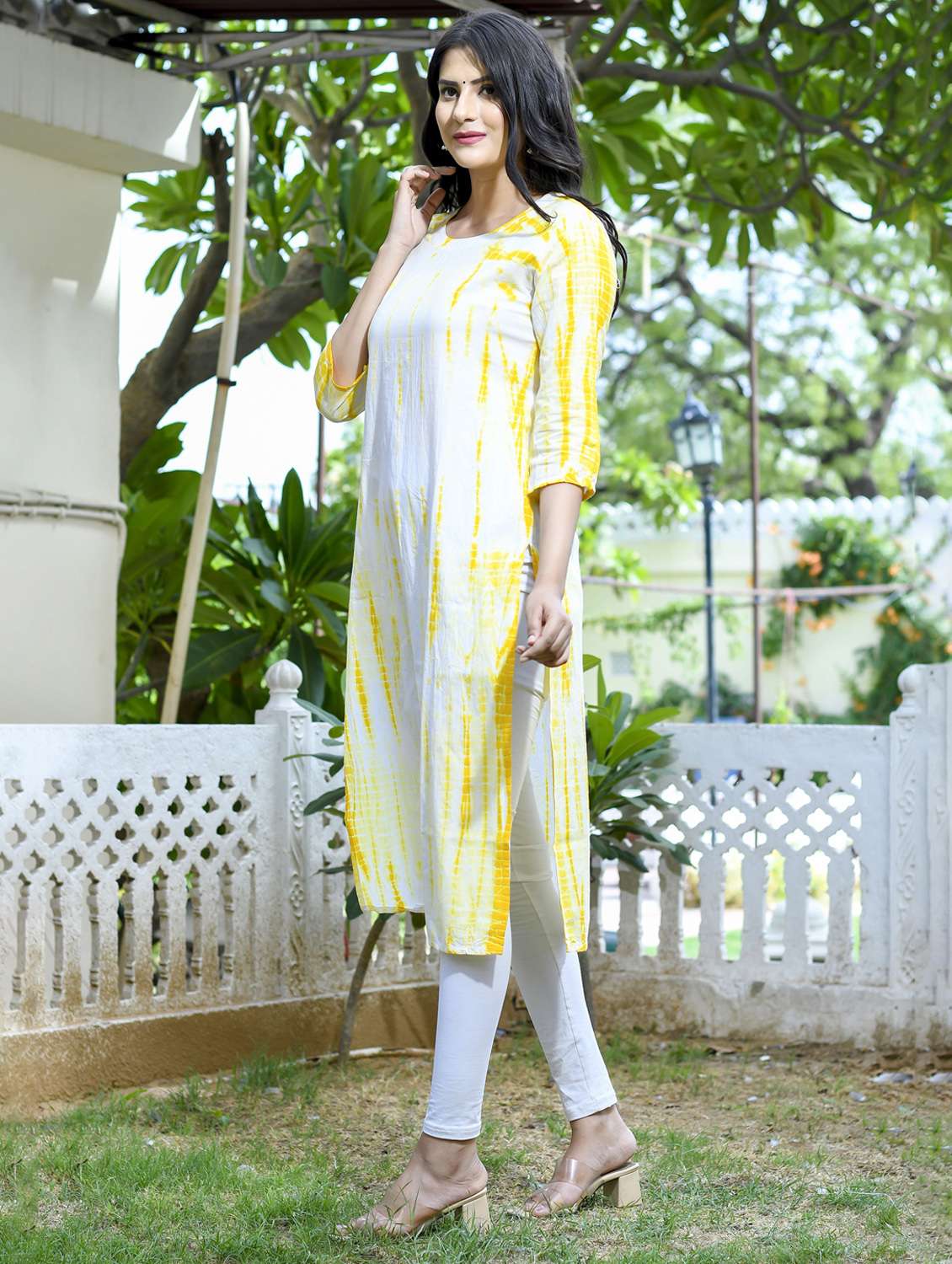 women tie & dye printed three quarter sleeve straight kurta - 22094174 -  Standard Image - 2