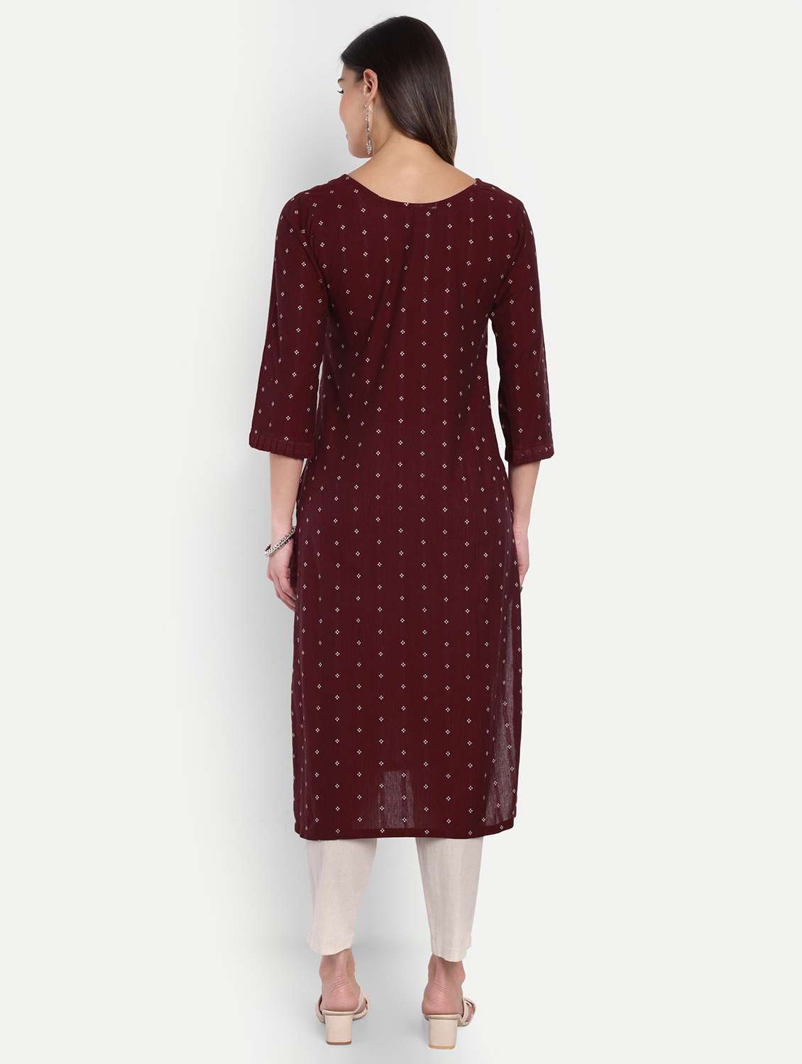 women self design three quarter sleeve straight kurta - 22094213 - Standard Image - 2